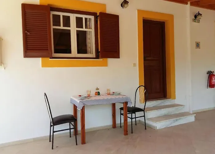 Margarita-fondas * Roda (Corfu)